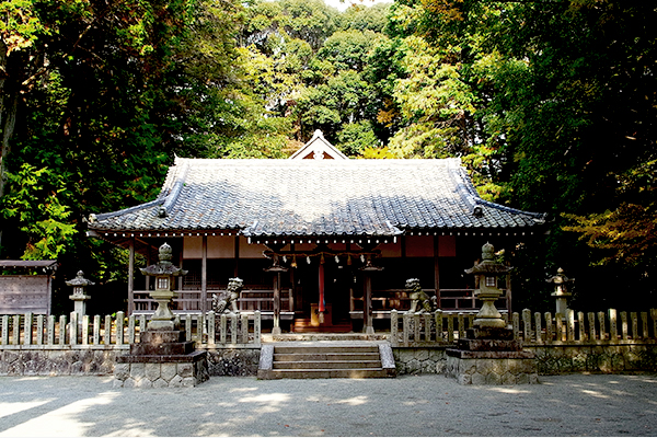 Worship hall of Tadajinja