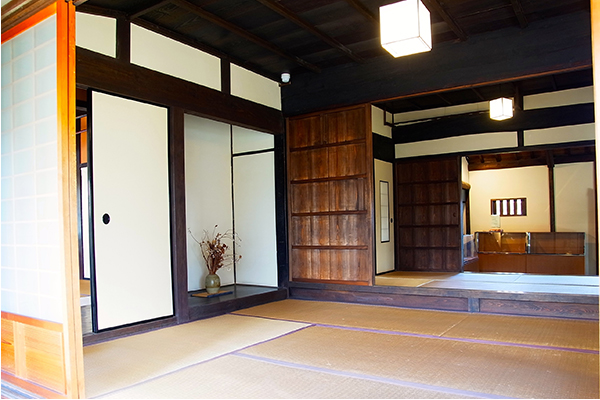 旧和田家住宅　内部。